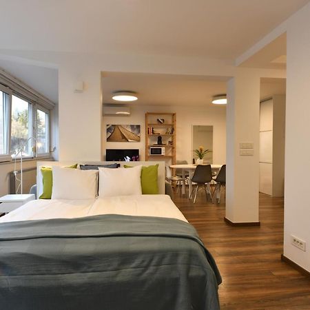 Apartment Larissa Ζάγκρεμπ Εξωτερικό φωτογραφία
